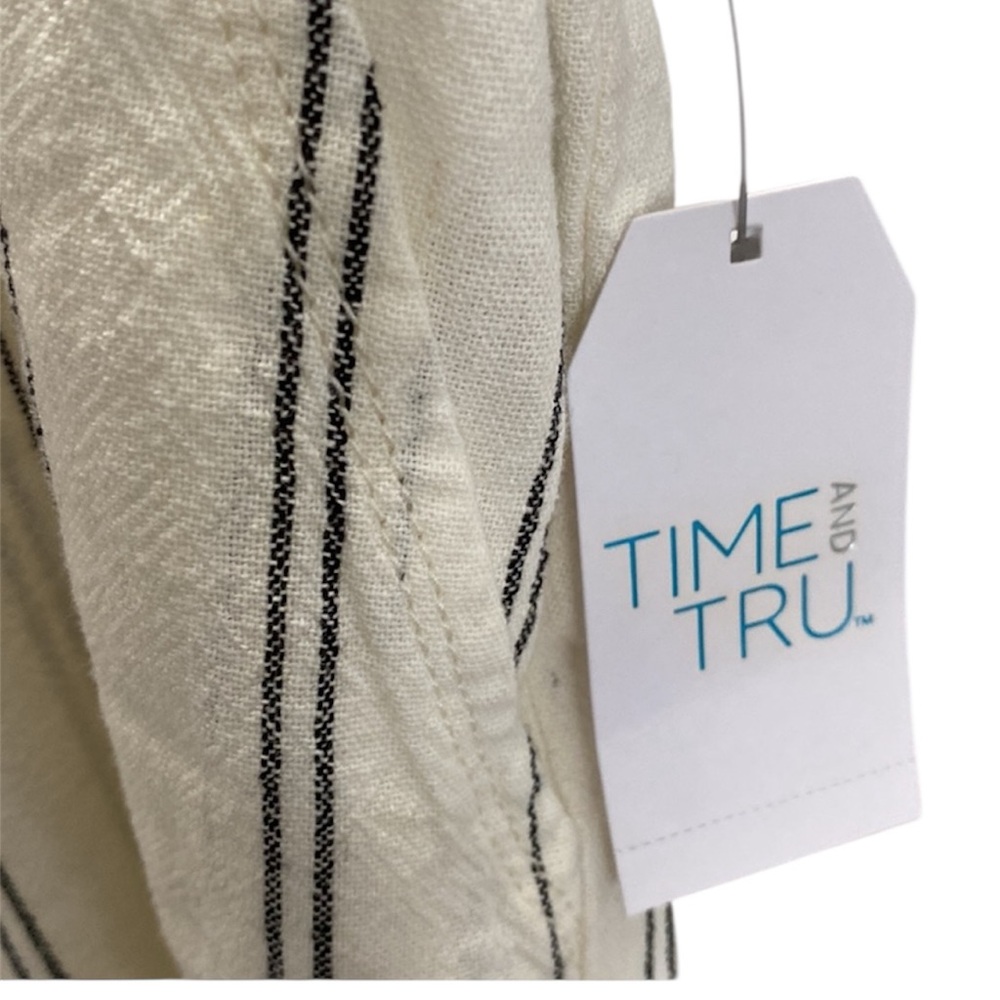 SOLD
NEW Time & Tru Linen blend Cream and black Stripe resort XL (16-18) Pants - Picture 3 of 6
